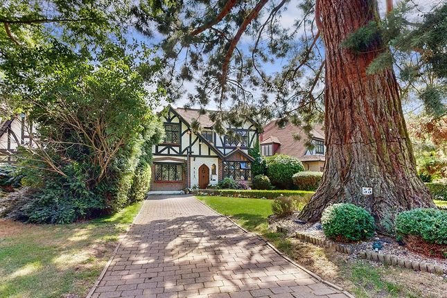 Canons Drive, Edgware, HA8 5 bed detached house for sale