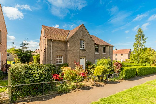 3 bedroom semi-detached villa for sale