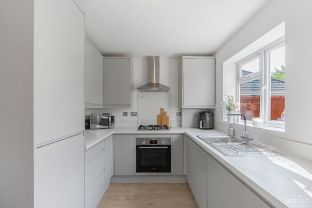Daniel Close, Chafford Hundred 3 bed semi