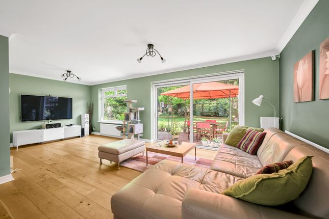 Logs Hill, Bromley BR1 4 bed detached house for sale