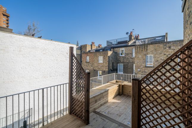 Stadium Street, Chelsea 2 bed apartment for sale