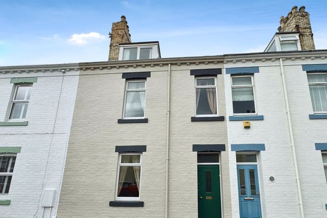 4 bedroom terraced house for sale