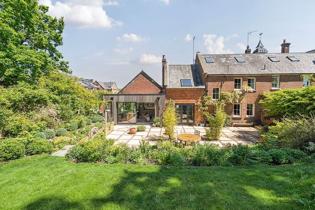 Bayham Abbey, Lamberhurst, TN3 4 bed semi