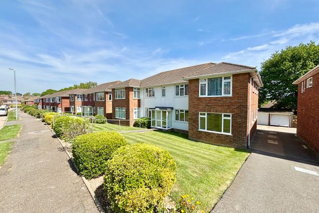 2 bedroom ground floor flat for sale