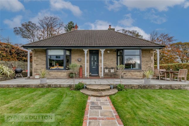 New Road, Holmfirth, West Yorkshire, HD9 3 bed bungalow for sale