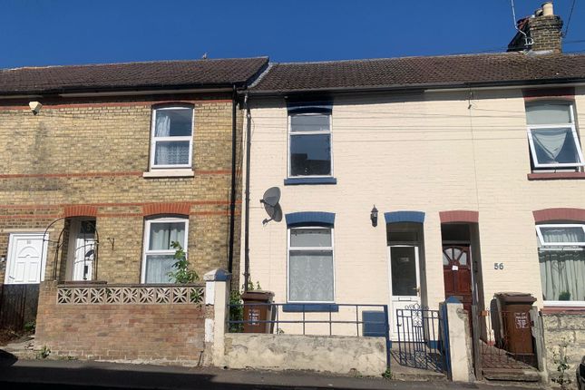 54 East Street, Gillingham, ME7 2 bed terraced house for sale