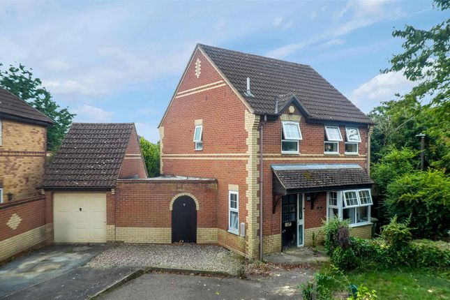 The Nortons, Caldecotte 3 bed detached house for sale