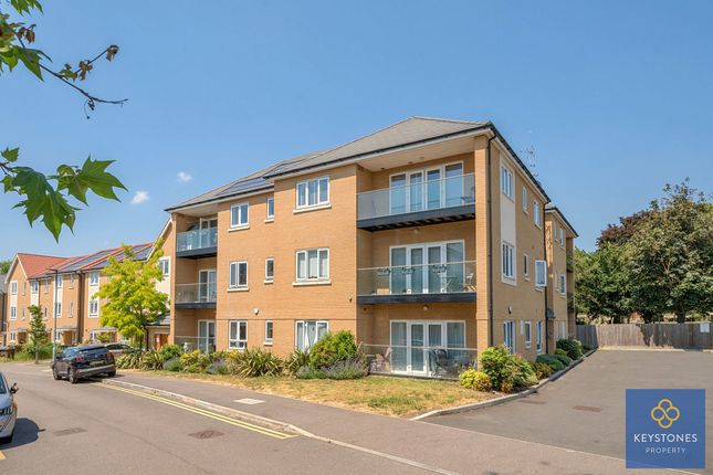 Bakery Close, Chadwell Heath, RM6 2 bed apartment for sale