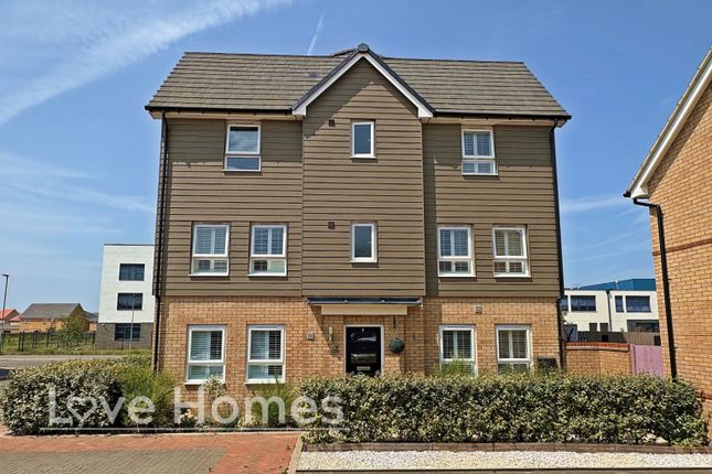 Hummingbird Way, Wixams 3 bed end of terrace house for sale