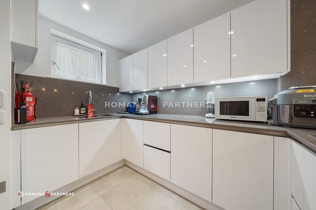 3 bedroom apartment for sale