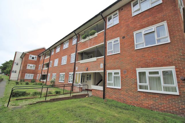 Selsfield Drive, Brighton 2 bed apartment for sale