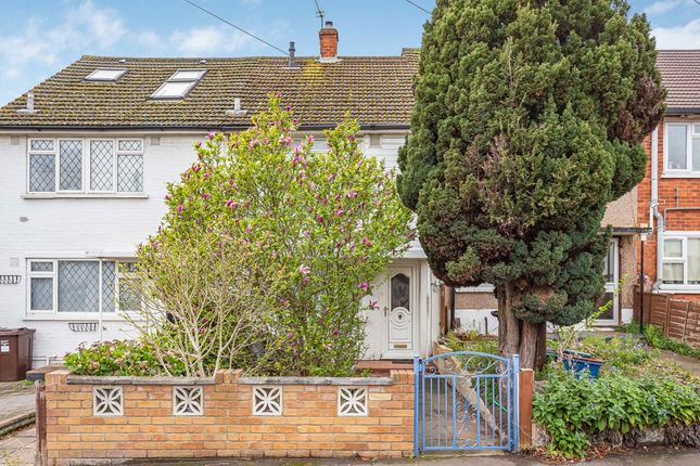 Dean Road, Hounslow, TW3 2 bed terraced house for sale