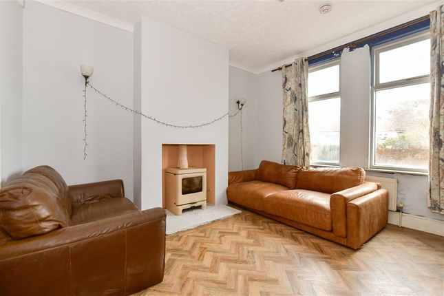 3 bed semi-detached house