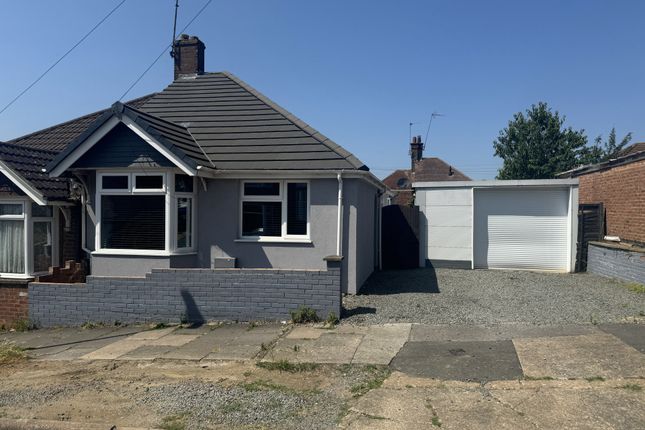 Norton Road, Kingsthorpe, NN2 7TL 2 bed bungalow for sale