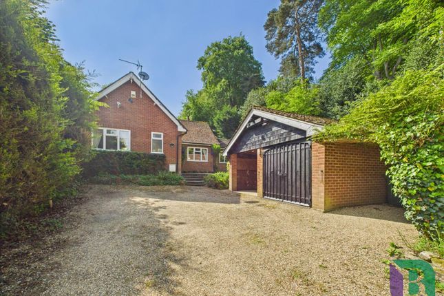 Hardwick Road, Woburn Sands MK17 4 bed bungalow for sale