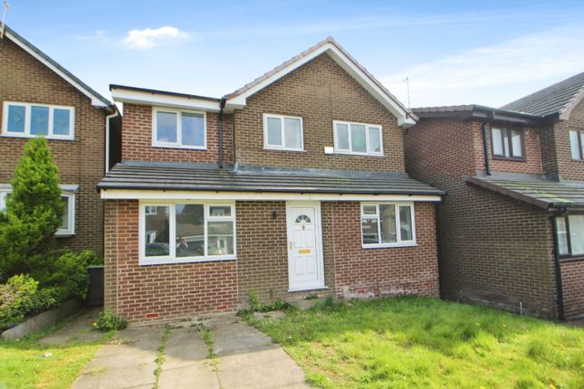 The Croft, Glossop SK13 4 bed detached house for sale