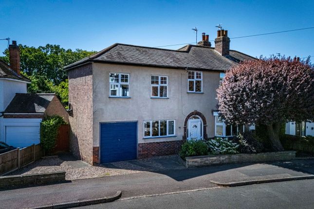 4 bedroom semi-detached house for sale