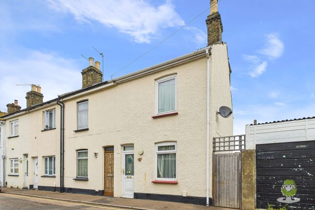 Otway Street, Gillingham, Kent, ME7 2 bed end of terrace house for sale