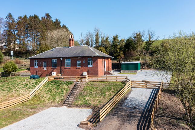 2 bedroom semi-detached bungalow for sale