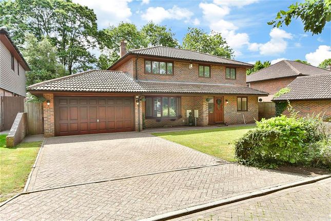 Lullingstone Close, Hempstead... 4 bed detached house for sale