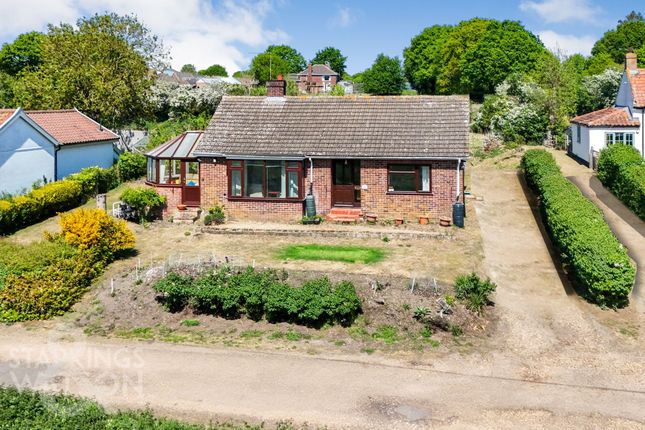 Sunnyside, Woodton, Bungay 3 bed detached bungalow for sale