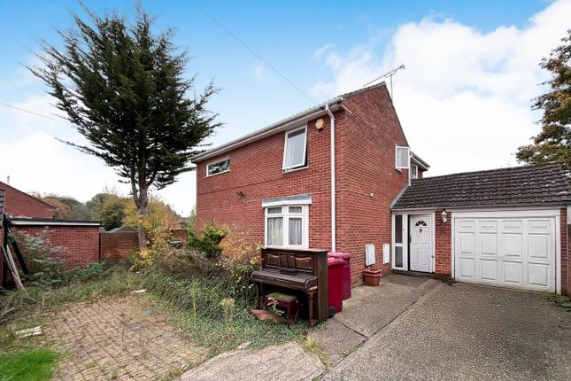 Wealden Way, Tilehurst, Reading, RG30 4 bed detached house for sale
