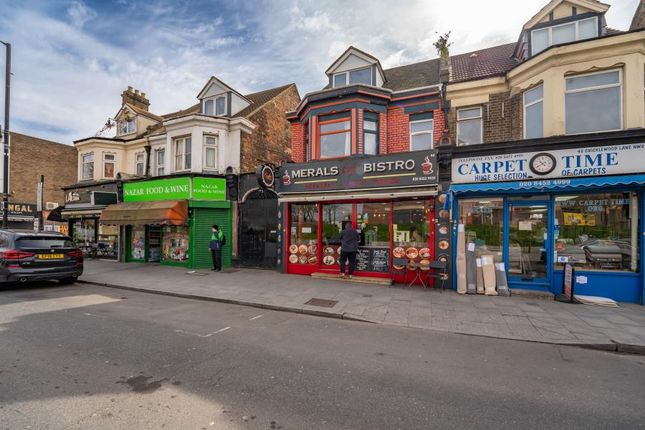 Terraced house for sale