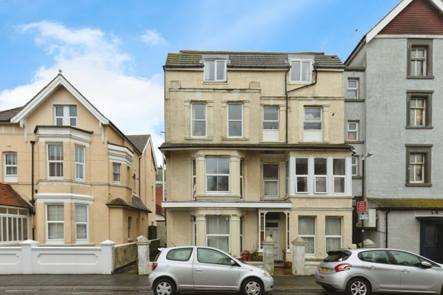2 bedroom maisonette for sale