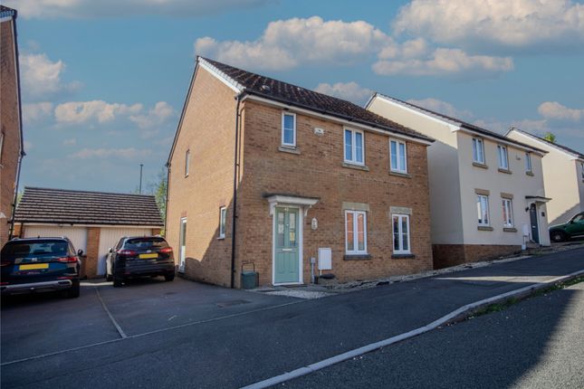 Caerphilly CF83 4 bed detached house for sale