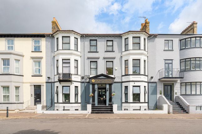 18 bedroom terraced house for sale