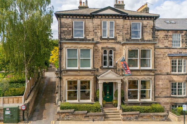 12 bedroom town house for sale