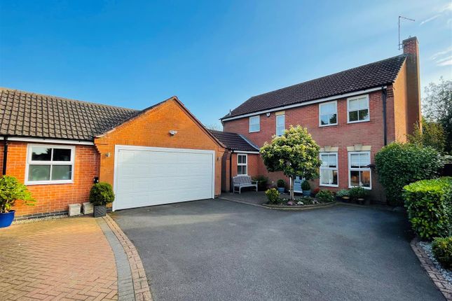 Crown Hill Road, Burbage, Hinckley 4 bed detached house for sale