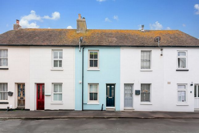 Wood Road, Hythe, CT21 2 bed terraced house for sale
