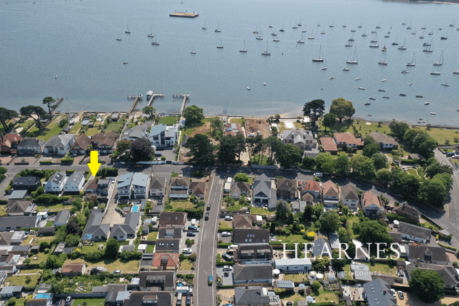 3 bed semi-detached house