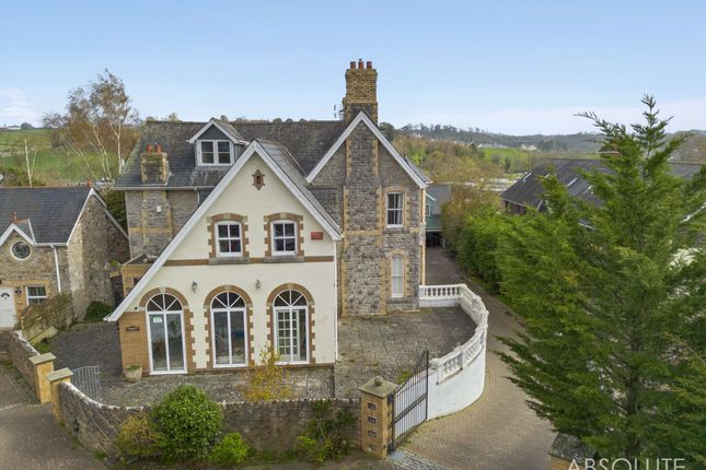 Edginswell Lane, Torquay, TQ2 6 bed detached house for sale