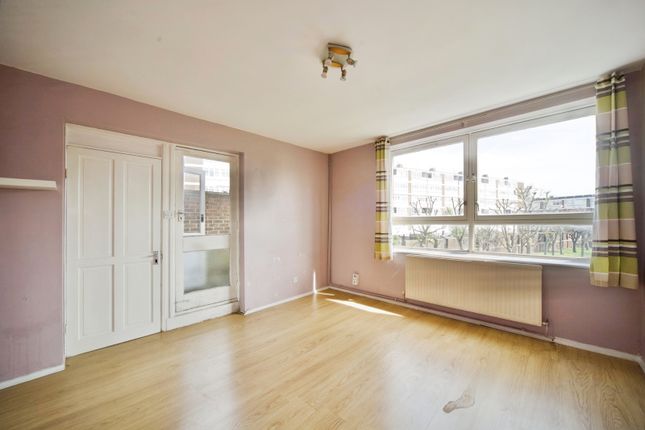 2 bedroom maisonette for sale