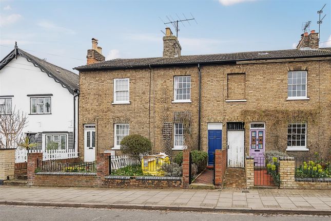 The Grove, Bedford 2 bed terraced house for sale