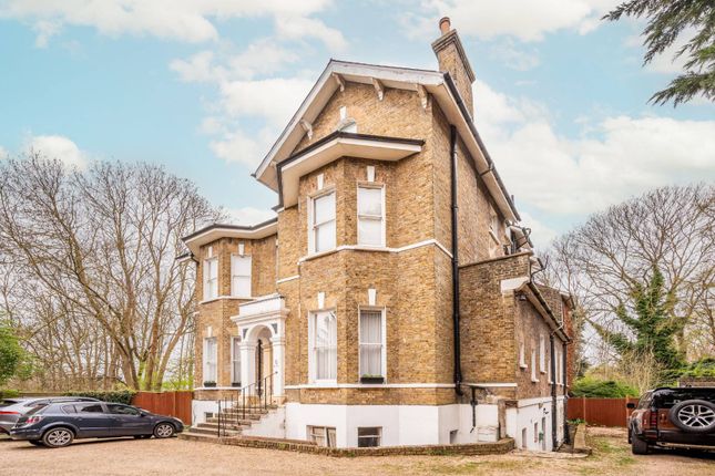 Court Road, Eltham, London, SE9 3 bed maisonette for sale