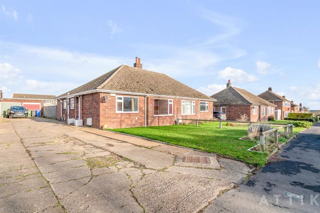 2 bedroom semi-detached bungalow for sale