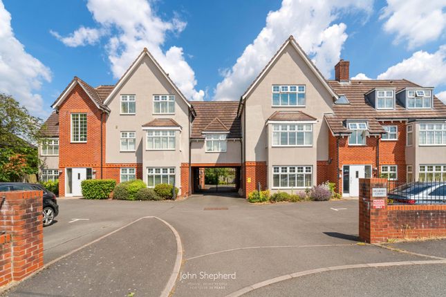 Stratford Road, Shirley, Solihull... 2 bed flat for sale