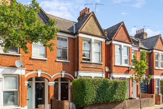 Penwith Road, London, SW18 2 bed maisonette for sale