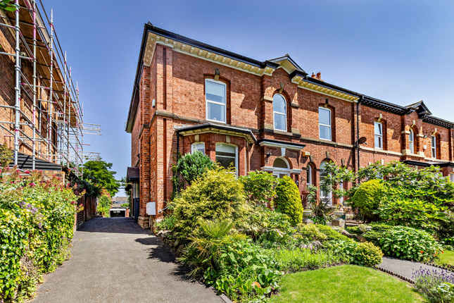 3 bedroom apartment for sale