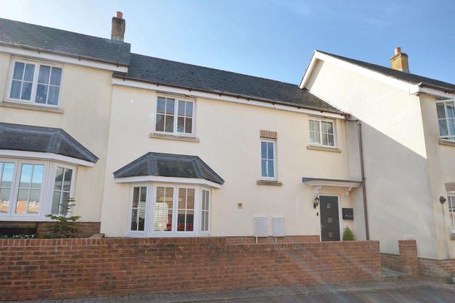 Ridgeway Road, Gillingham 3 bed terraced house for sale