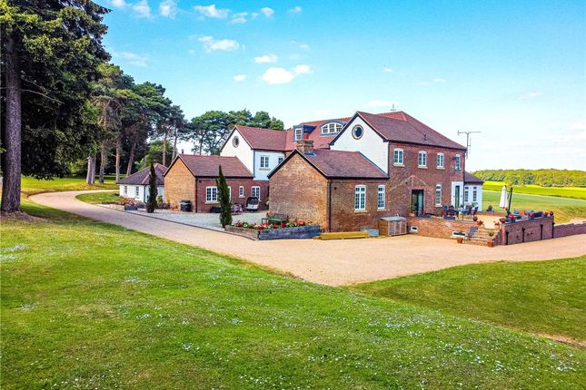 Luton Road, Markyate, St. Albans, AL3 8 bed detached house for sale