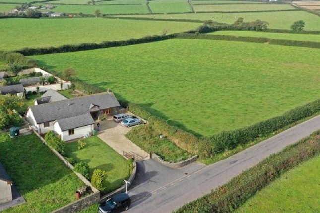 Parc Y Gwenyn, Broadway, Ferryside... 4 bed bungalow for sale
