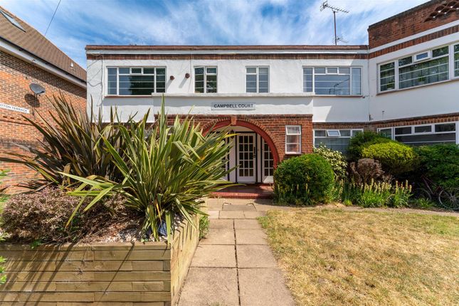Campbell Road, Hanwell 3 bed apartment for sale