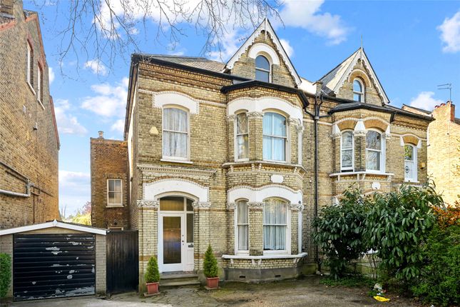 5 bedroom semi-detached house for sale