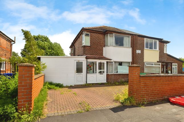 5 bedroom semi-detached house for sale