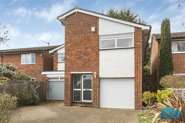 4 bed detached house