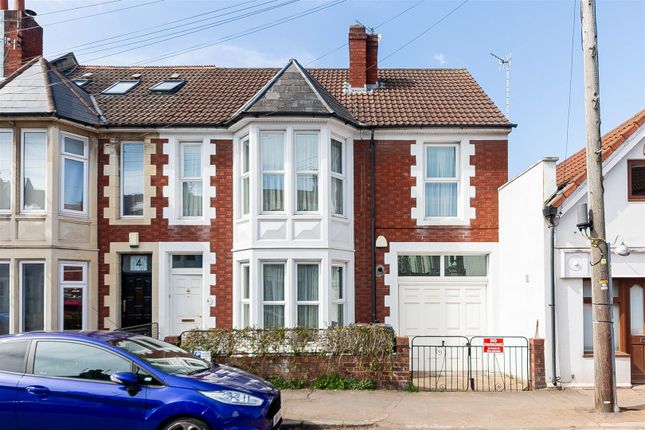 5 bedroom end of terrace house for sale